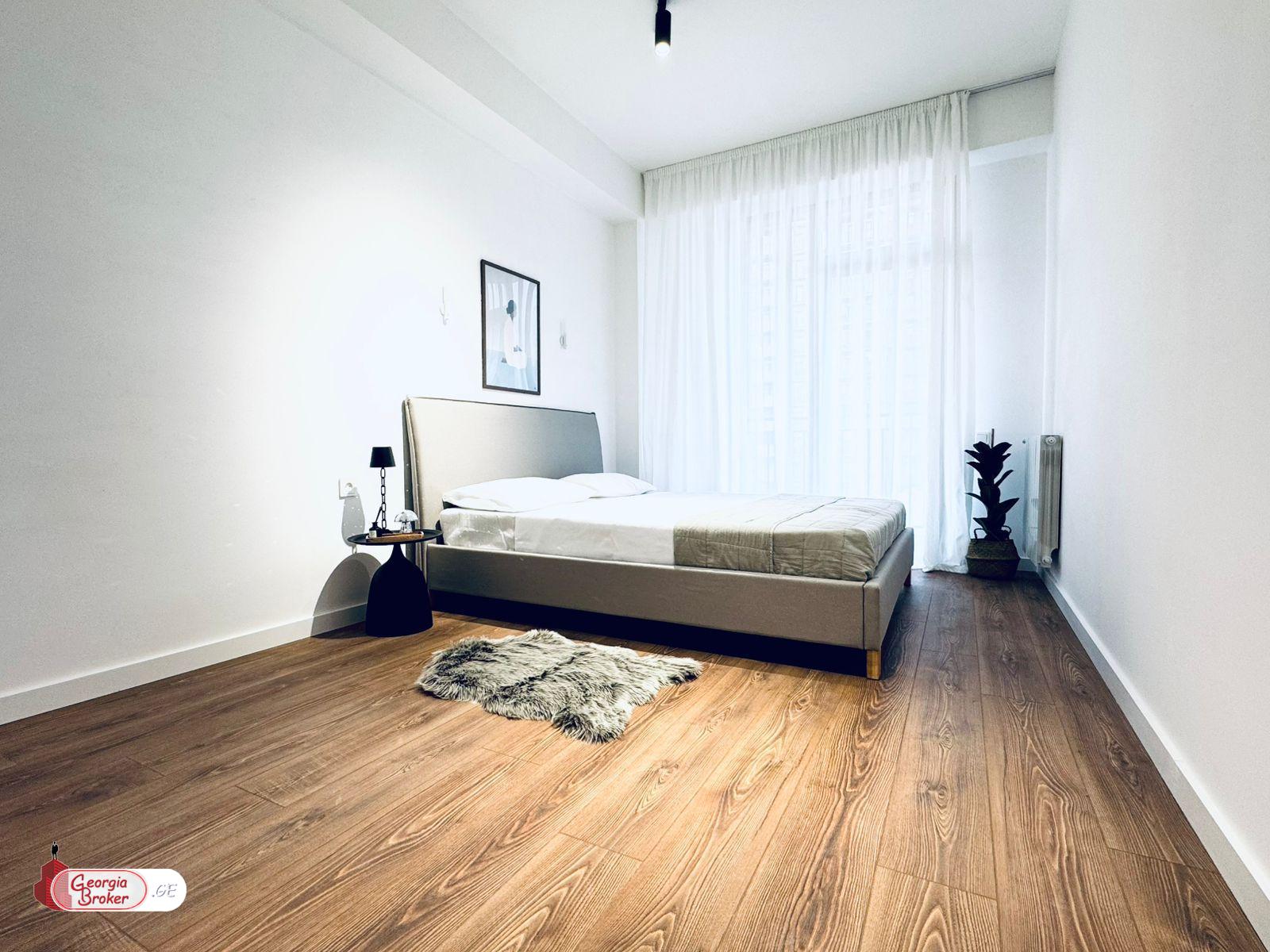 იყიდება ახალი გარემონტებული 2 ოთახიანი ბინა